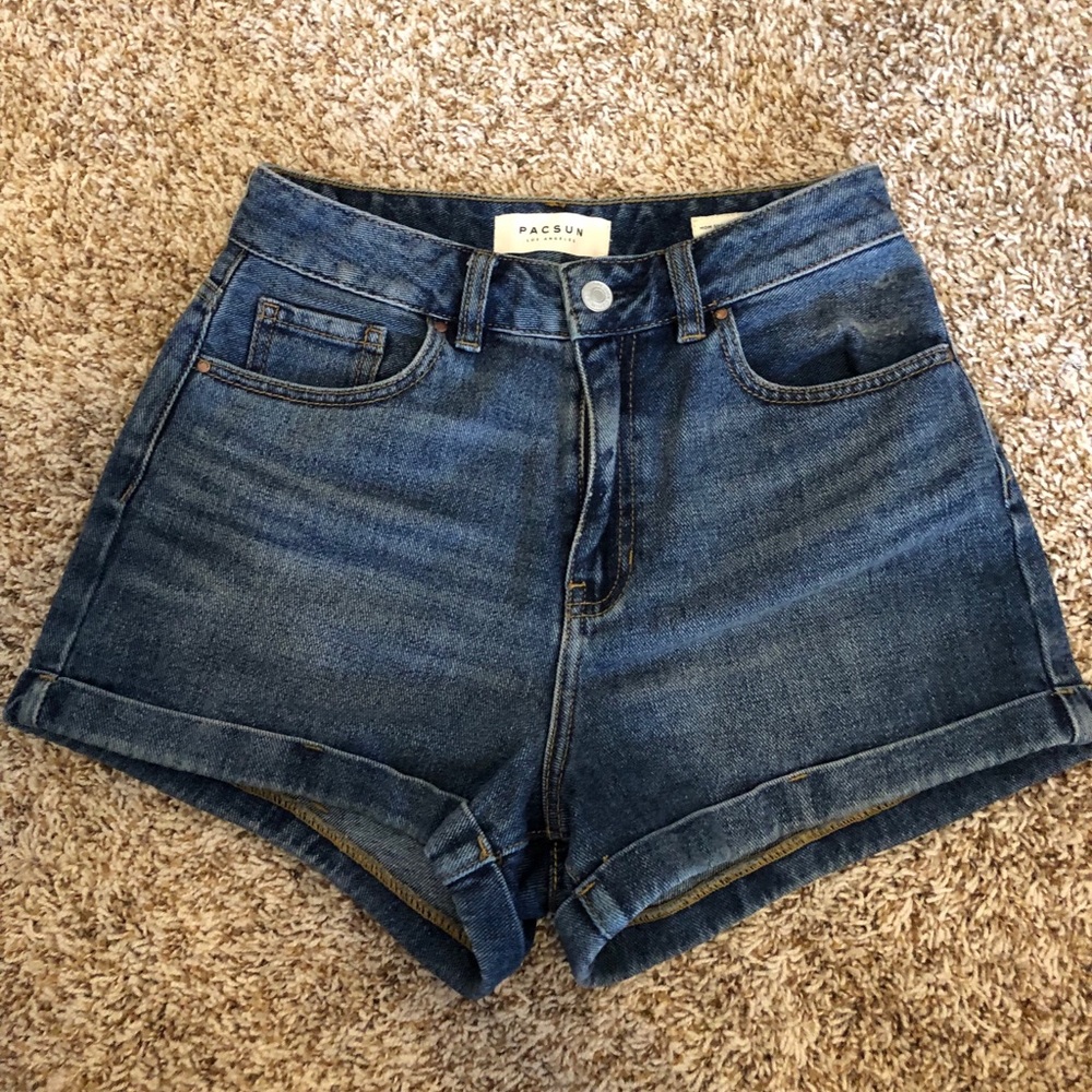 Pacsun Mom Short